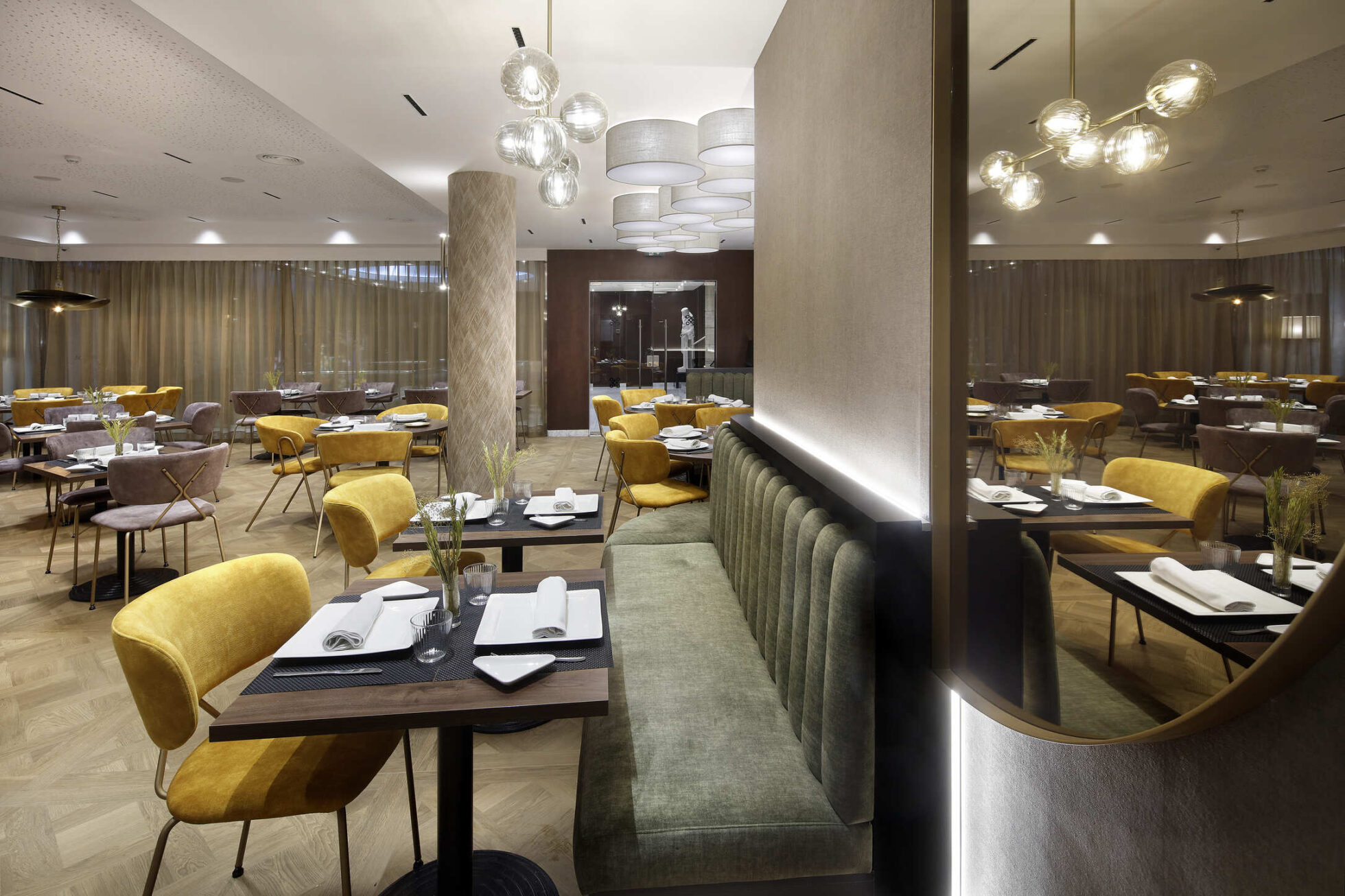 Caf� Lugano Hotel HCC ST Moritz - Barcelona, Spanien