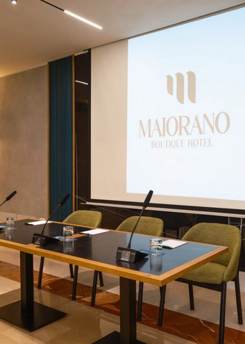 Stuhl �Dory� von glam_ee im Boutique-Hotel Maiorano, Manfredonia, Italien