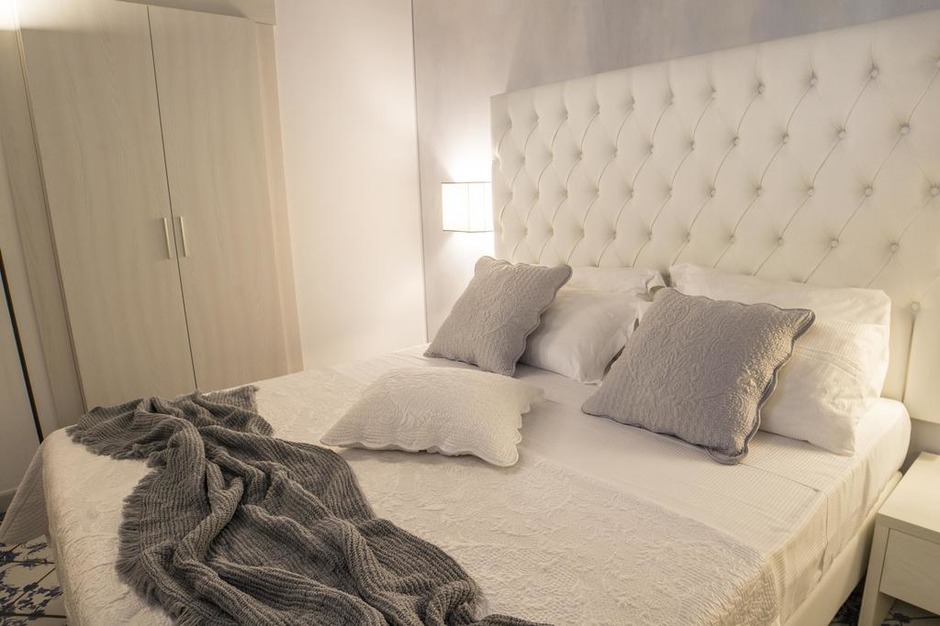 Hotelzimmerm�bel in Neapel, Italien