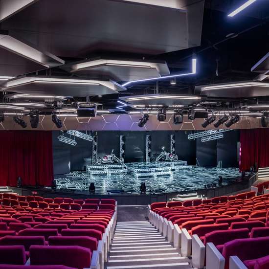 Theaterkreuzfahrtschiff MSC World America
